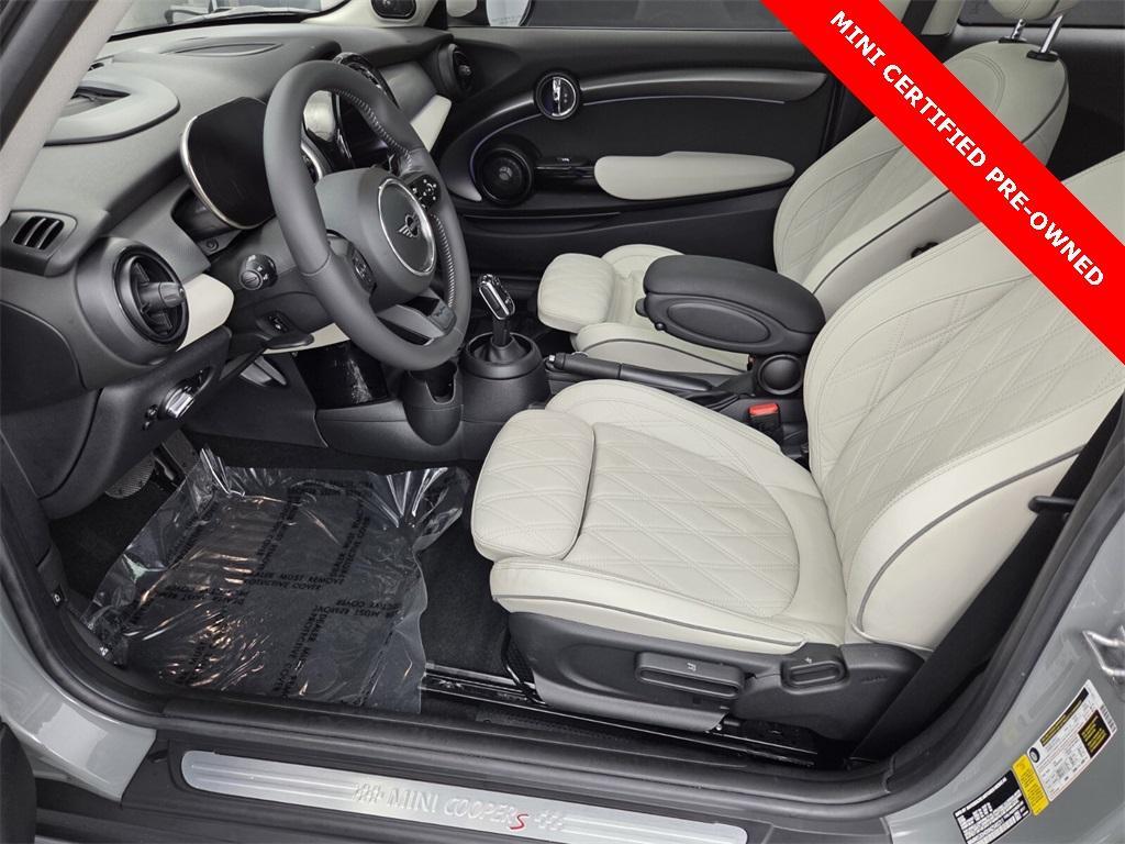 used 2022 MINI Hardtop car, priced at $27,995