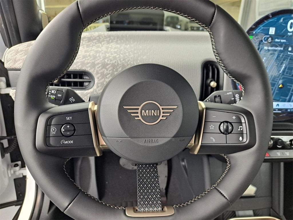 new 2025 MINI Hardtop car, priced at $38,875