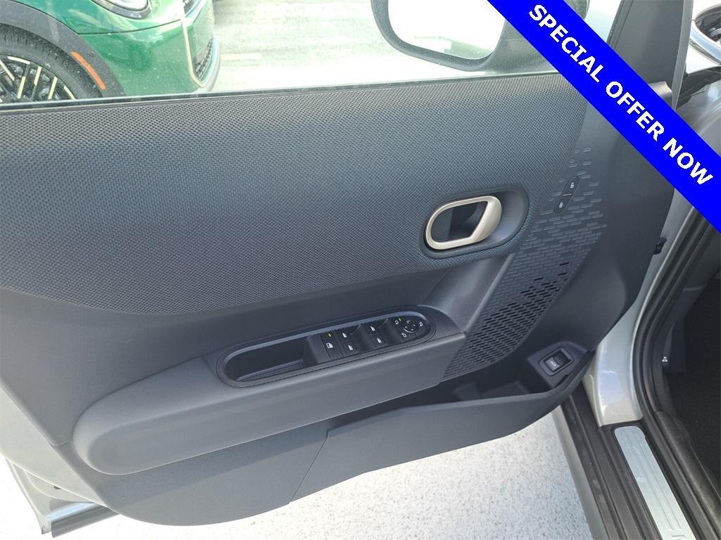 new 2025 MINI Hardtop car, priced at $36,595