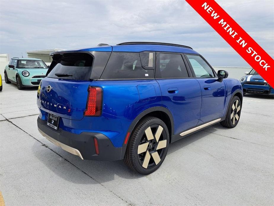 new 2025 MINI Countryman car, priced at $44,595