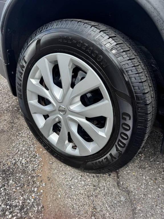 used 2016 Nissan Rogue car, priced at $5,999