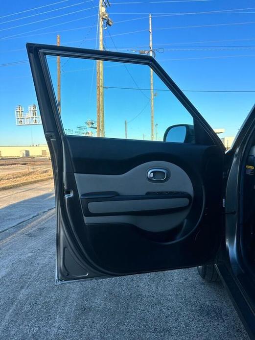 used 2014 Kia Soul car, priced at $7,999