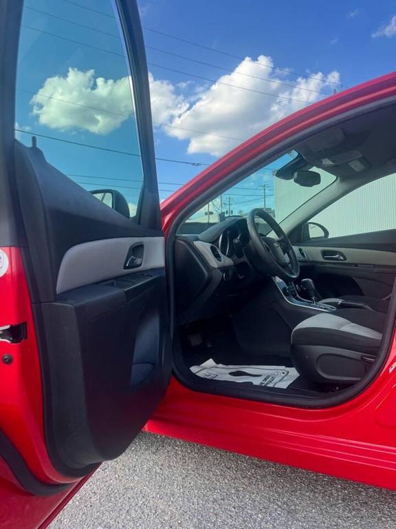 used 2015 Chevrolet Cruze car, priced at $6,999