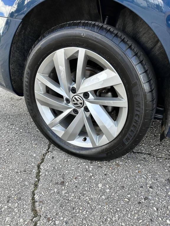used 2018 Volkswagen Passat car, priced at $9,999