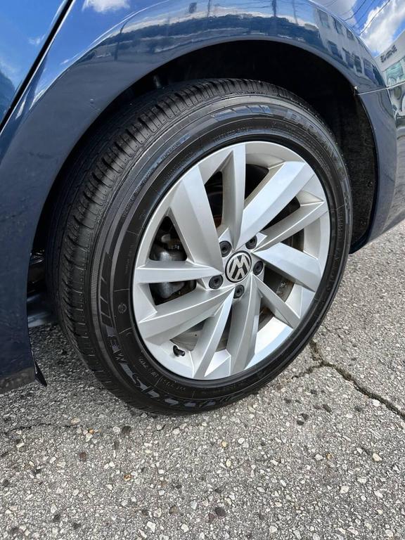 used 2018 Volkswagen Passat car, priced at $9,999
