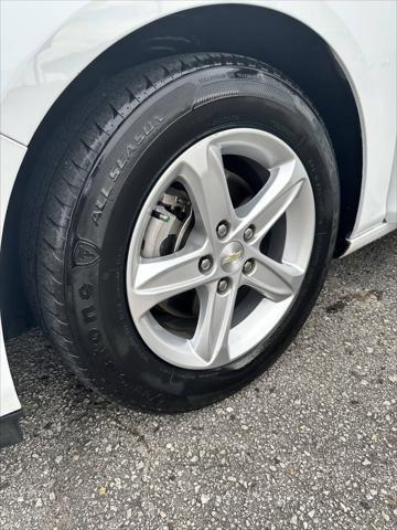 used 2020 Chevrolet Malibu car, priced at $7,999