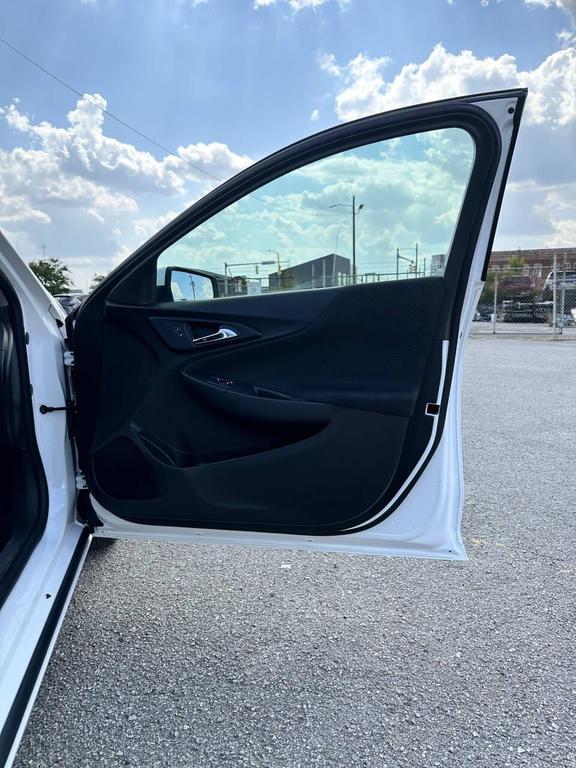 used 2018 Chevrolet Malibu car, priced at $6,999