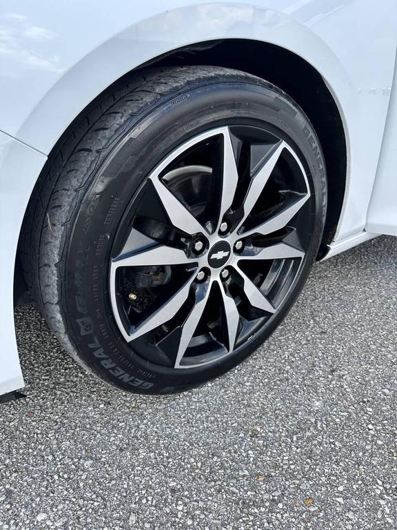 used 2018 Chevrolet Malibu car, priced at $6,999