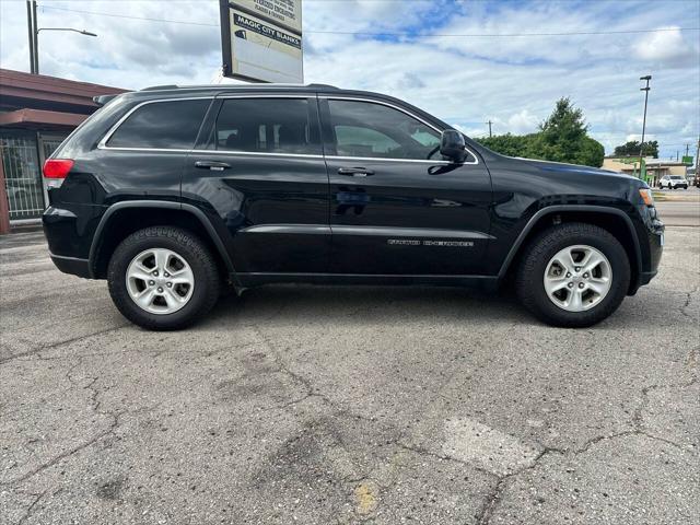 used 2017 Jeep Grand Cherokee car, priced at $11,999