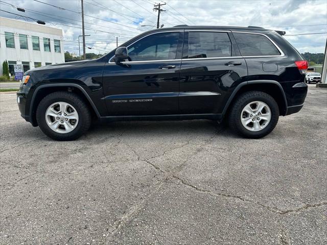 used 2017 Jeep Grand Cherokee car, priced at $11,999