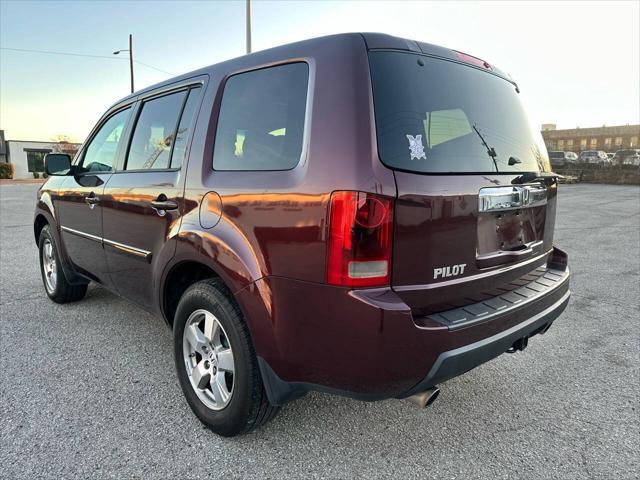 used 2011 Honda Pilot car, priced at $6,999