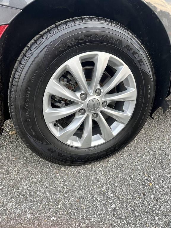 used 2018 Chrysler Pacifica car, priced at $7,999
