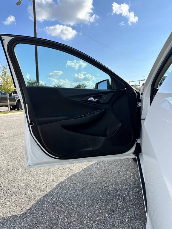 used 2022 Chevrolet Malibu car, priced at $10,999