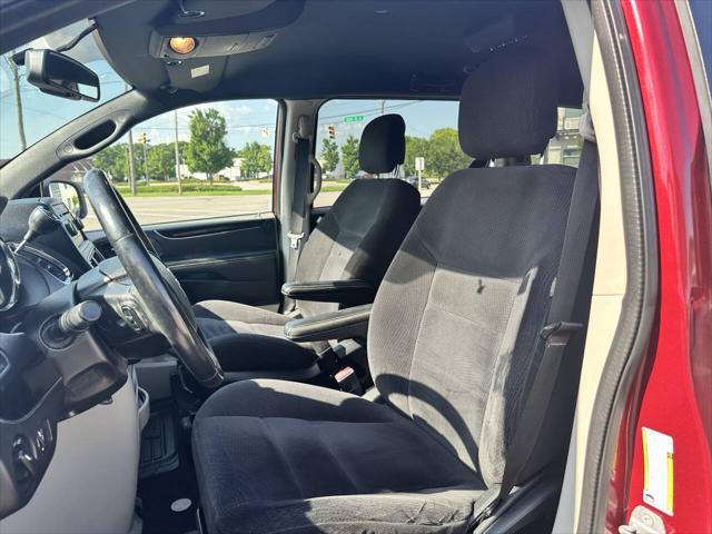 used 2014 Dodge Grand Caravan car, priced at $5,499