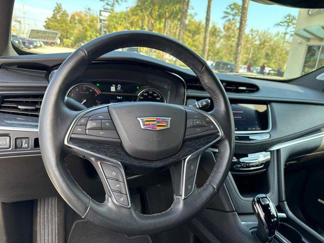 used 2024 Cadillac XT5 car, priced at $46,990