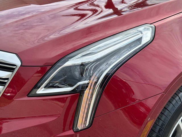 used 2019 Cadillac XT5 car, priced at $26,900