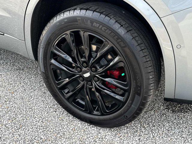used 2024 Cadillac XT6 car, priced at $52,500