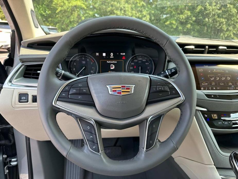 new 2024 Cadillac XT5 car, priced at $57,065