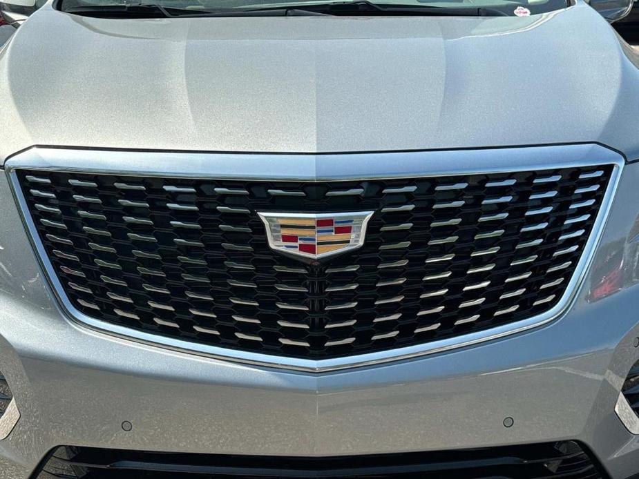 new 2024 Cadillac XT5 car, priced at $57,065