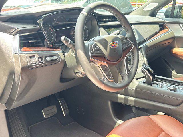 new 2025 Cadillac XT5 car, priced at $64,460