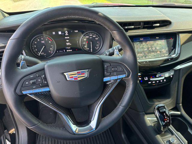 used 2024 Cadillac XT6 car, priced at $57,900