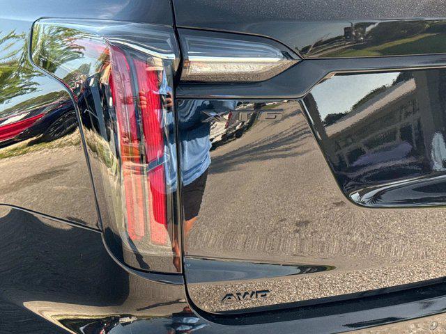 used 2024 Cadillac XT6 car, priced at $57,900