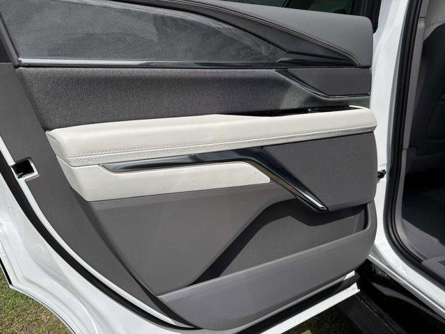new 2025 Cadillac Escalade IQ car, priced at $131,190