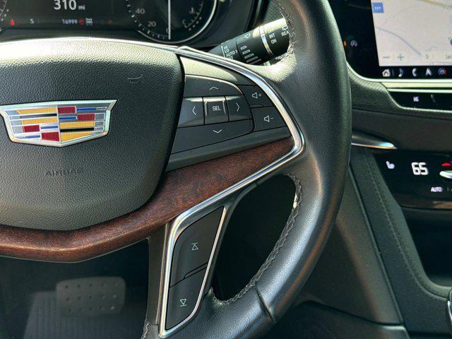 used 2021 Cadillac XT5 car, priced at $34,900