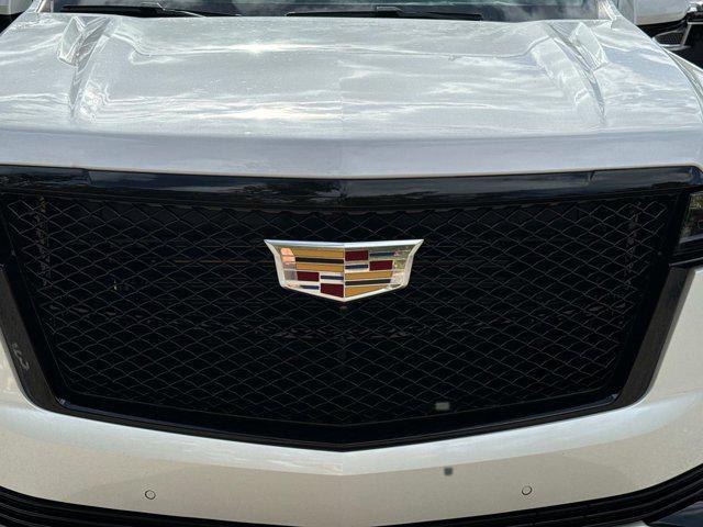 new 2024 Cadillac Escalade ESV car, priced at $120,590