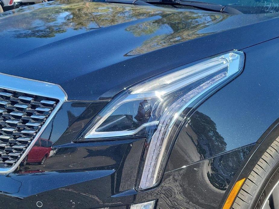 used 2023 Cadillac XT5 car, priced at $37,990