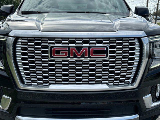 used 2022 GMC Yukon XL car, priced at $62,500