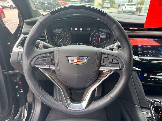 new 2025 Cadillac XT6 car, priced at $73,272