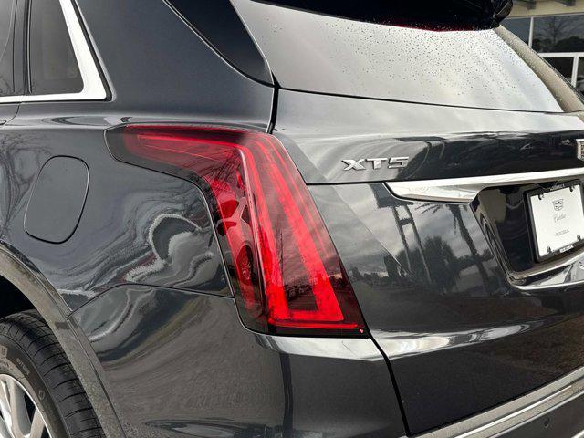 used 2021 Cadillac XT5 car, priced at $27,892