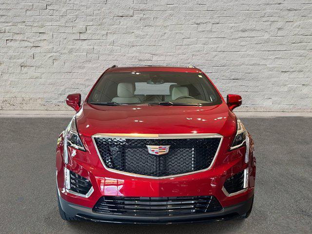 new 2025 Cadillac XT5 car, priced at $60,140