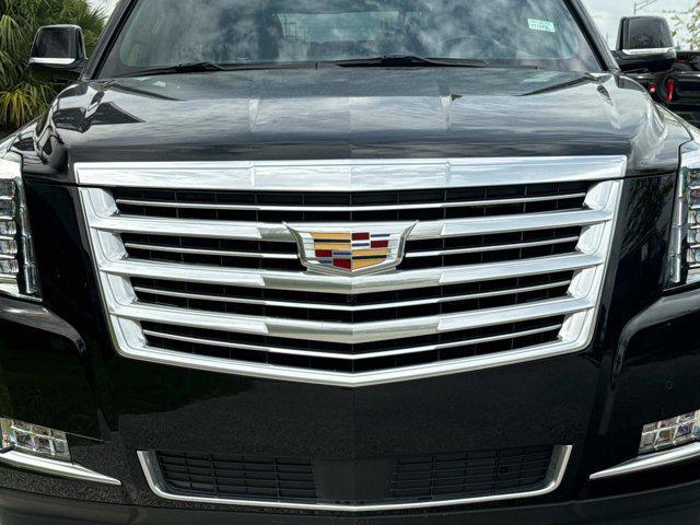 used 2020 Cadillac Escalade ESV car, priced at $42,900