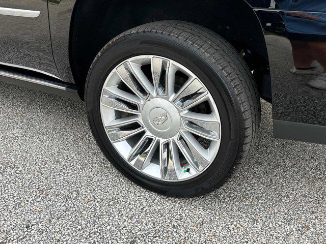 used 2020 Cadillac Escalade ESV car, priced at $42,900