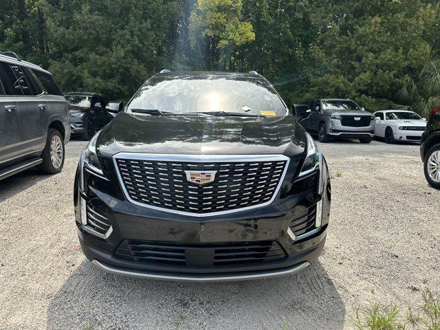 used 2022 Cadillac XT5 car, priced at $29,991