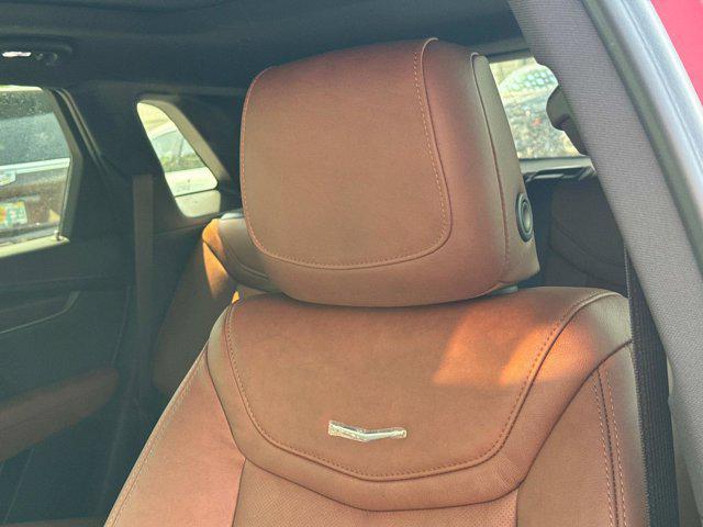 new 2024 Cadillac XT5 car, priced at $56,160