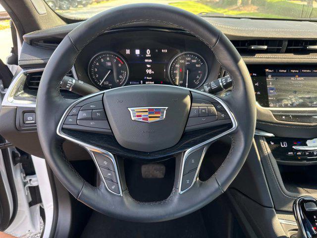 used 2025 Cadillac XT5 car, priced at $52,500
