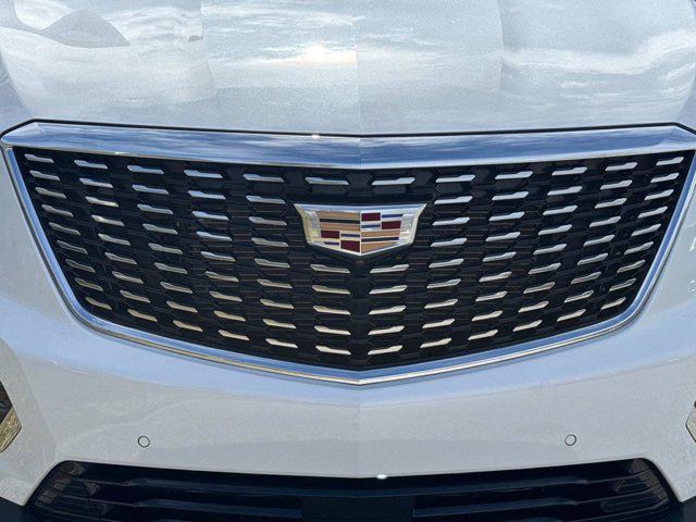 used 2024 Cadillac XT5 car, priced at $47,990