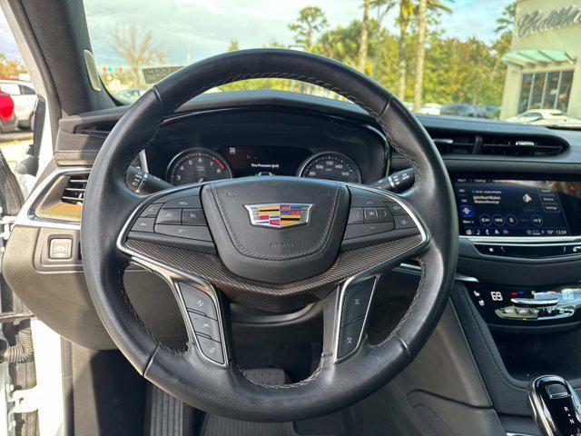 used 2024 Cadillac XT5 car, priced at $47,990