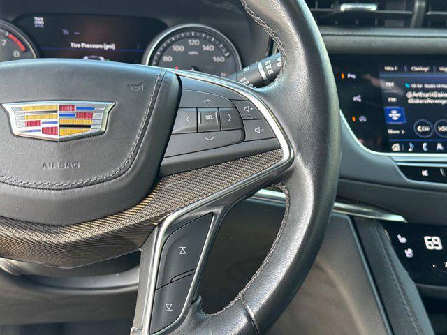 used 2024 Cadillac XT5 car, priced at $47,990