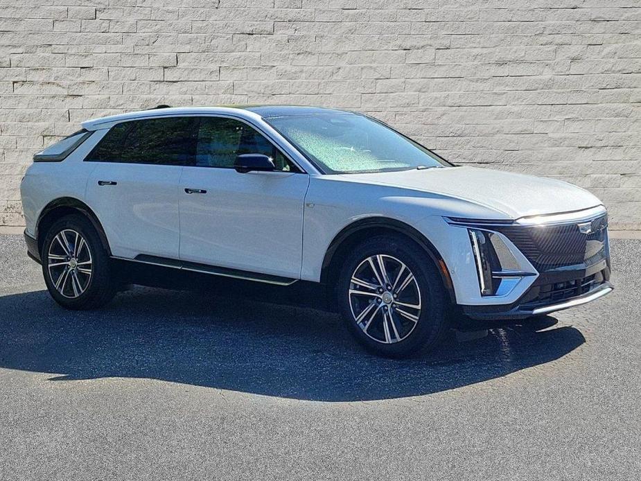 new 2024 Cadillac LYRIQ car, priced at $76,885