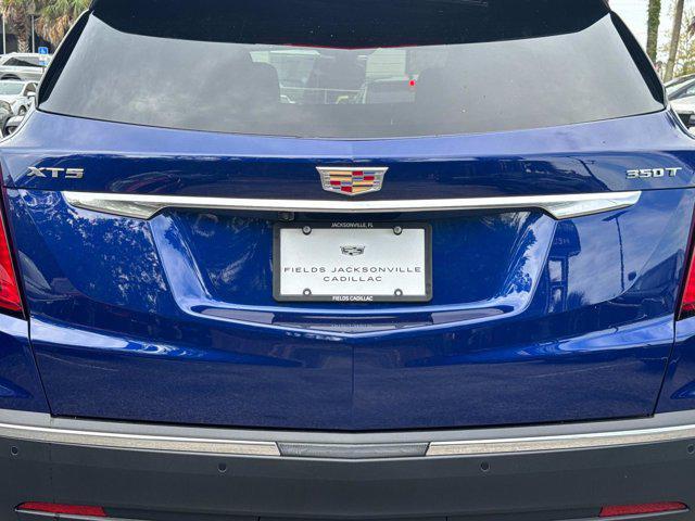 new 2025 Cadillac XT5 car, priced at $46,415