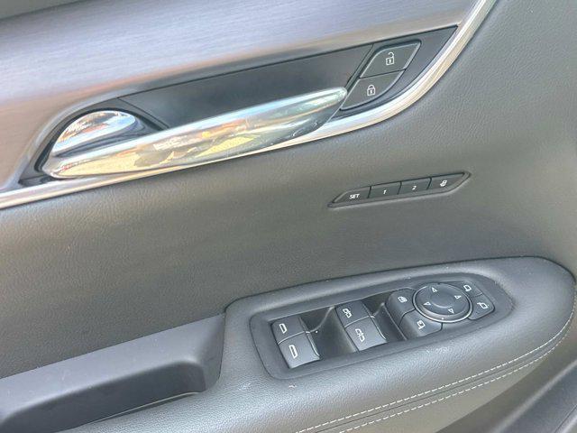 new 2025 Cadillac XT6 car, priced at $50,885
