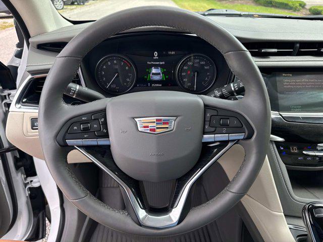 used 2021 Cadillac XT6 car, priced at $36,500