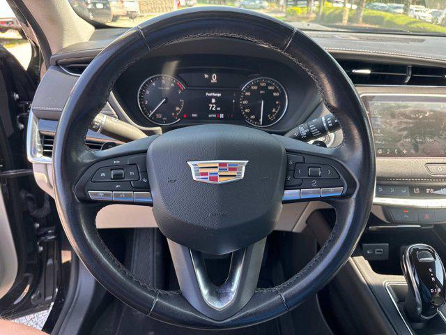 used 2022 Cadillac XT4 car, priced at $24,400