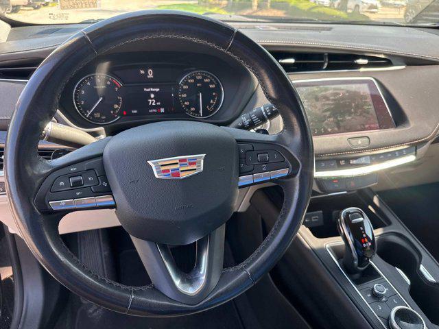 used 2022 Cadillac XT4 car, priced at $24,400