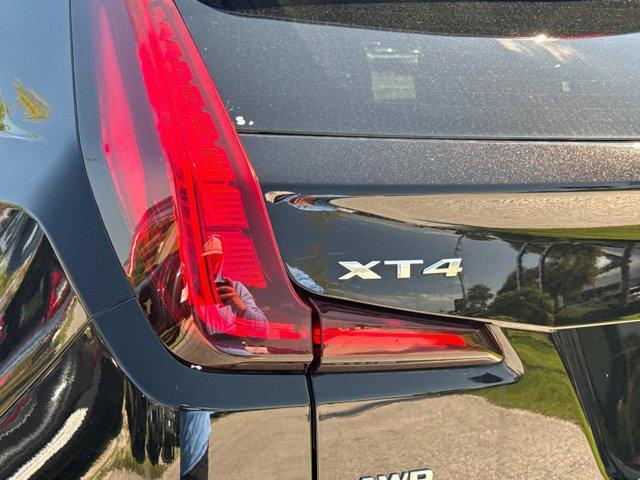 used 2022 Cadillac XT4 car, priced at $24,400