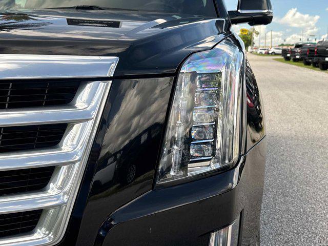 used 2019 Cadillac Escalade car, priced at $37,371